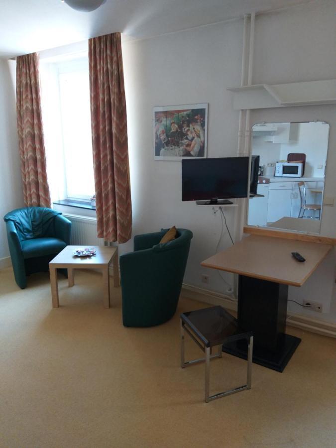 Petite Chatelaine Batiment Les Chevaliers Herbeumont Buitenkant foto